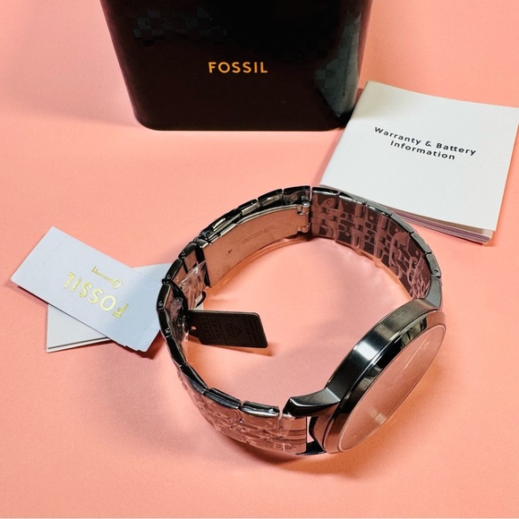 ⌚ Fossil Men’s Stainless Steel Watch - Black Dial ⌚ - Picture 2 of 5